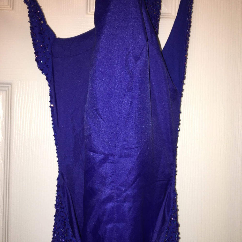 PROM DRESS - Picture 5 of 7